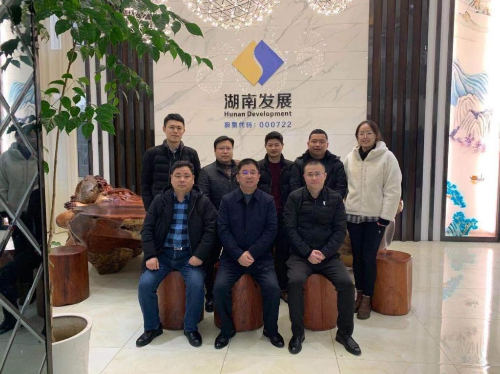 公司黨委副書記<div   id=